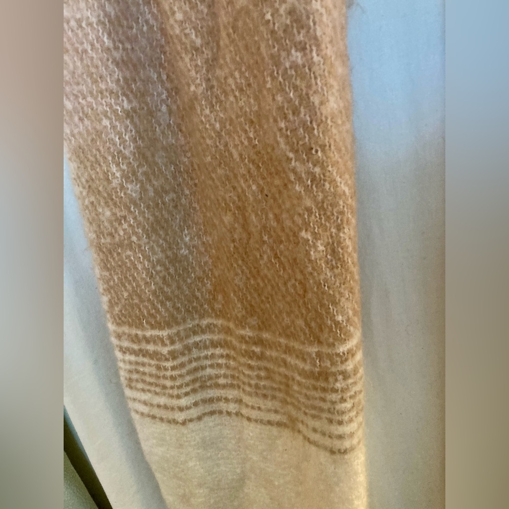 LC Lauren Conrad Cream & Tan Oversized Fringed Scarf Size 18โ x 90โ - Picture 4 of 7
